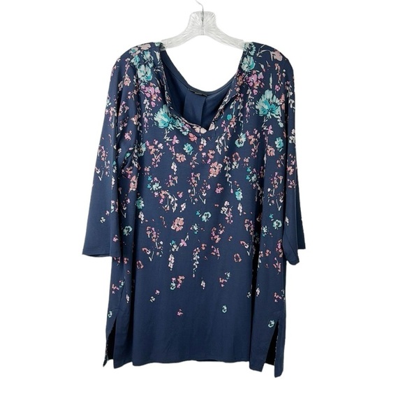 J. Jill Wearever Collection Women's XL Knit Tunic Top Blue Multi Floral EUC - Picture 1 of 12